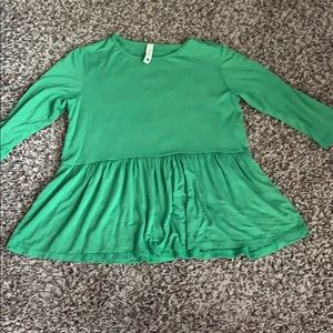 green quarter sleeve blouse